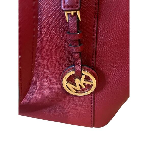 Women's Michael Kors Red Jet Set Travel Large Top Zip Tote Bag - Picture 13 of 14